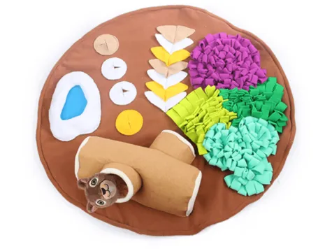 AFP Dig It-Fluffy Mat With Squirrel Toy