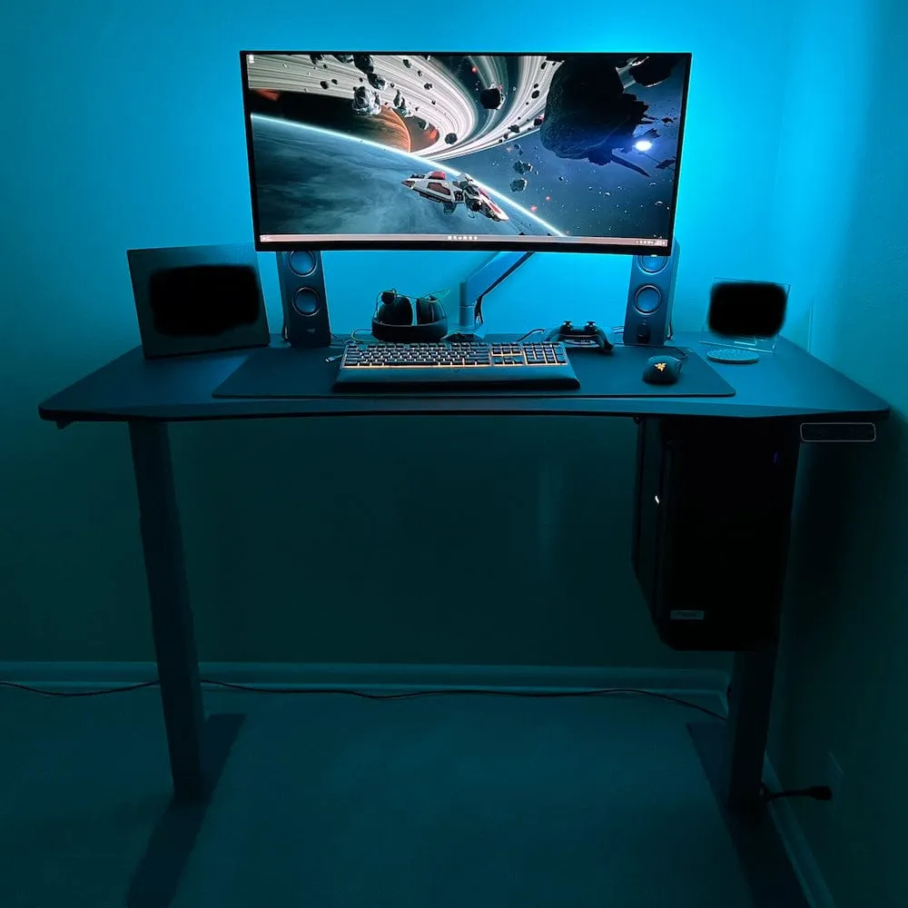 Mojo Gamer Pro: Sit-to-Stand Gaming Desk