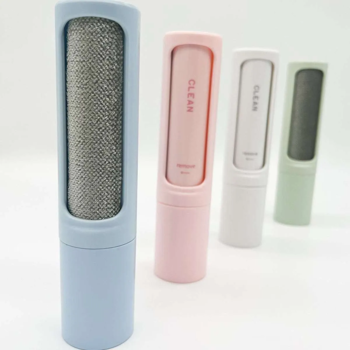 Pet Hair Remover Roller Brush and Lint Cleaner - FREE DELIVERY
